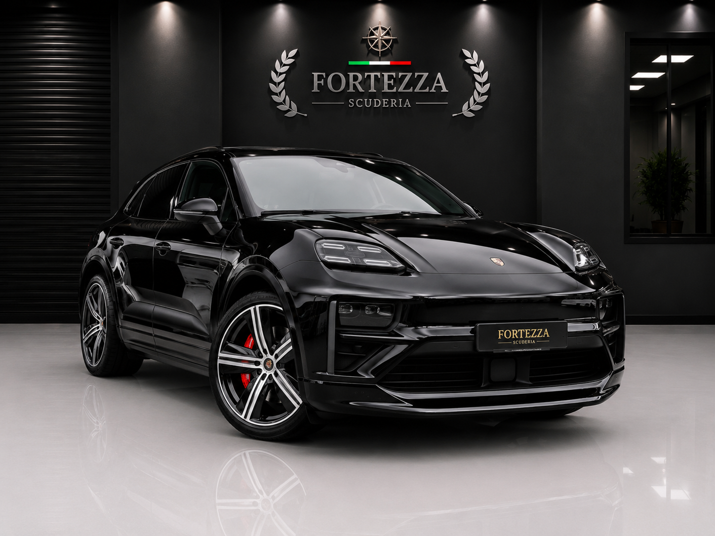 Porsche Macan Turbo Electric MY2024 – Head-Up Display | Tetto Panoramico | Matrix LED | BOSE | Passenger Display | Cerchi Exclusive Design da 22"
⚡ 639 CV | 1.900 km | Full Optional | Pari al Nuovo.    Prezzo 89.000€