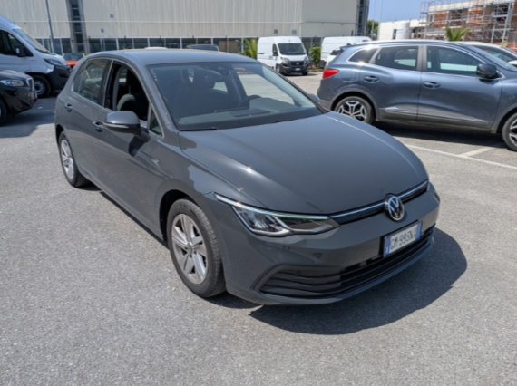 MarcaVOLKSWAGEN 
Modello Golf 2.0 tdi Life 115cv dsg 
GM995NX