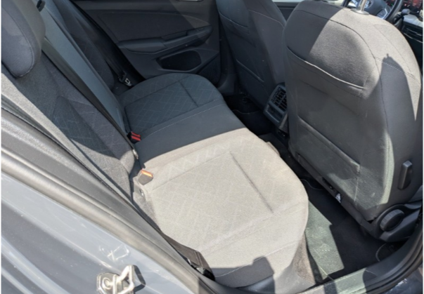 MarcaVOLKSWAGEN 
Modello Golf 2.0 tdi Life 115cv dsg 
GM995NX