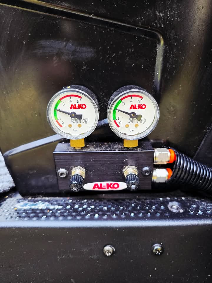 ❌ venduto apendini clara❌ ELNAGH SLEEK semintegrale   FIAT DUCATO 2.8 TURBO DIESEL,  ANNO 1998            POSTI VIAGGIO 5. 
POSTI LETTO 4
PREZZO 10.900