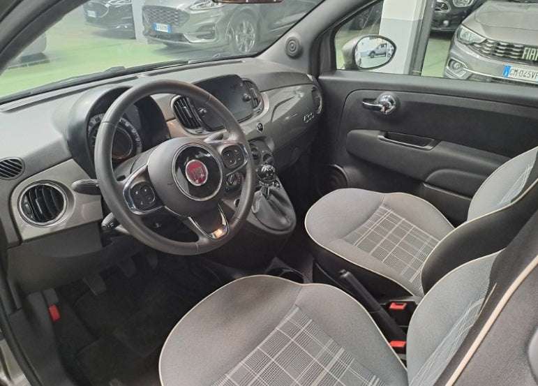 FIAT  500
Anno 2020.  Prezzo 6.900
Tipo 1.0 hybrid Lounge 70cv