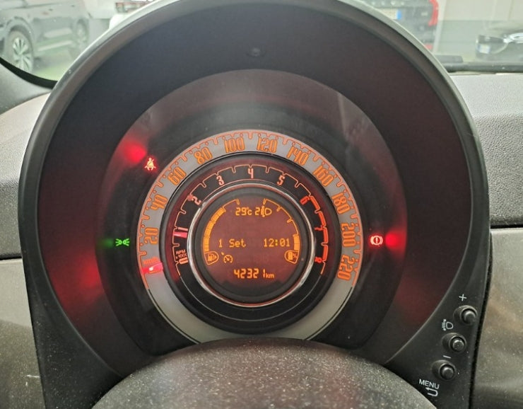 FIAT  500
Anno 2020.  Prezzo 6.900
Tipo 1.0 hybrid Lounge 70cv