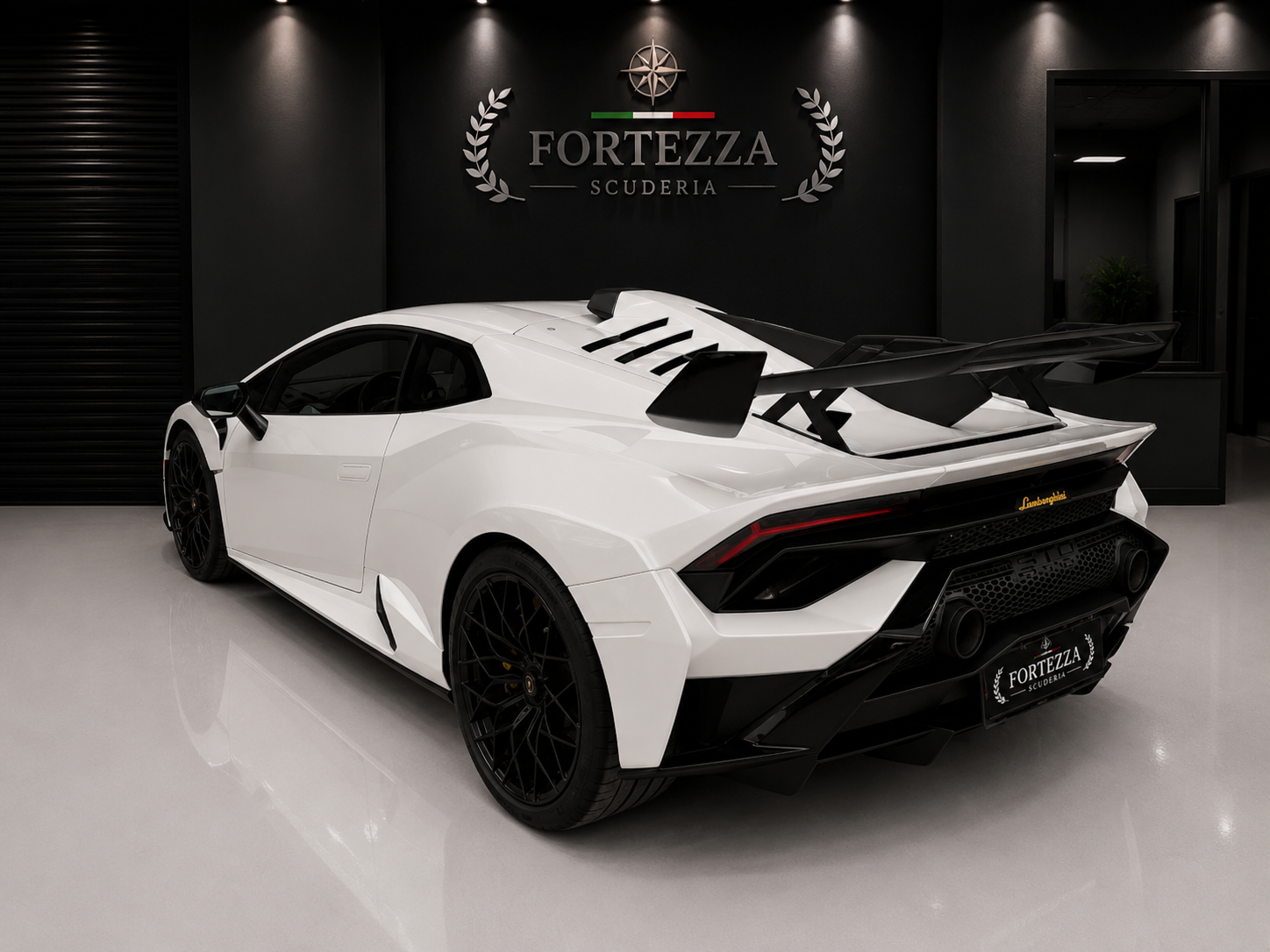 Lamborghini Huracán STO LP640-2 V10 – 639 CV.    Prezzo. 325.000€
