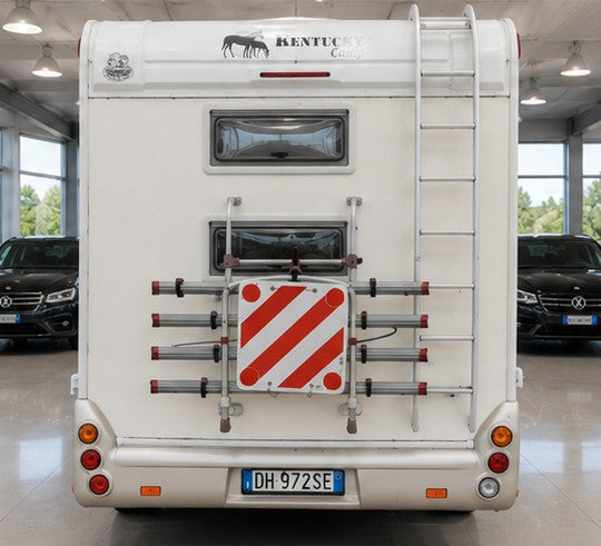 Kentucky Corral 3 anno 06/2007, km 73600  Ford Transit 2.5 TDI (135cv),        prezzo 19.900